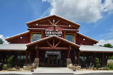 Five Oaks Farm Kitchen in Sevierville