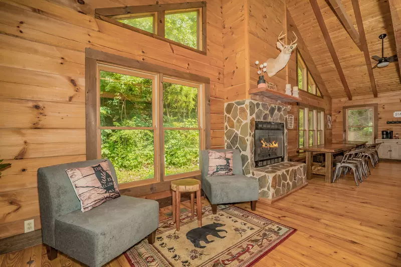 The Grand Cedar Hideaway