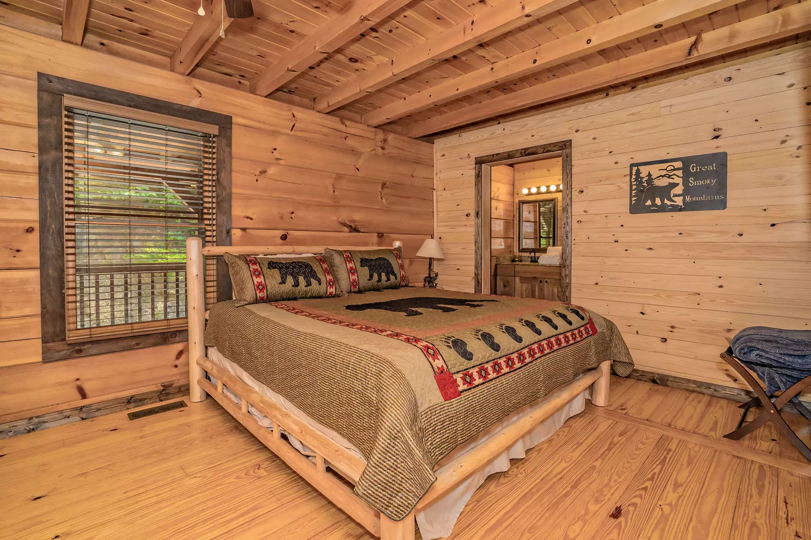 The Grand Cedar Hideaway