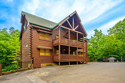Swimming Bear Lodge