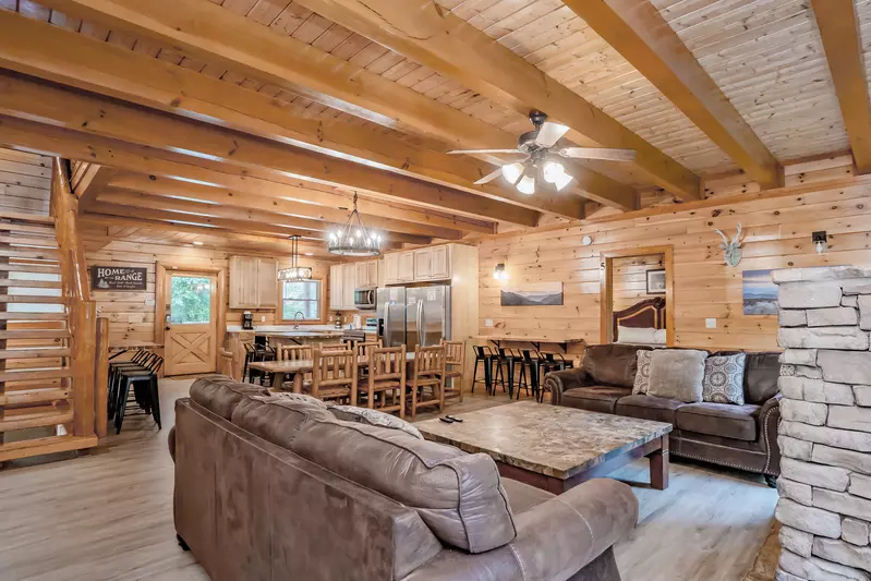 Swimming Bear Lodge