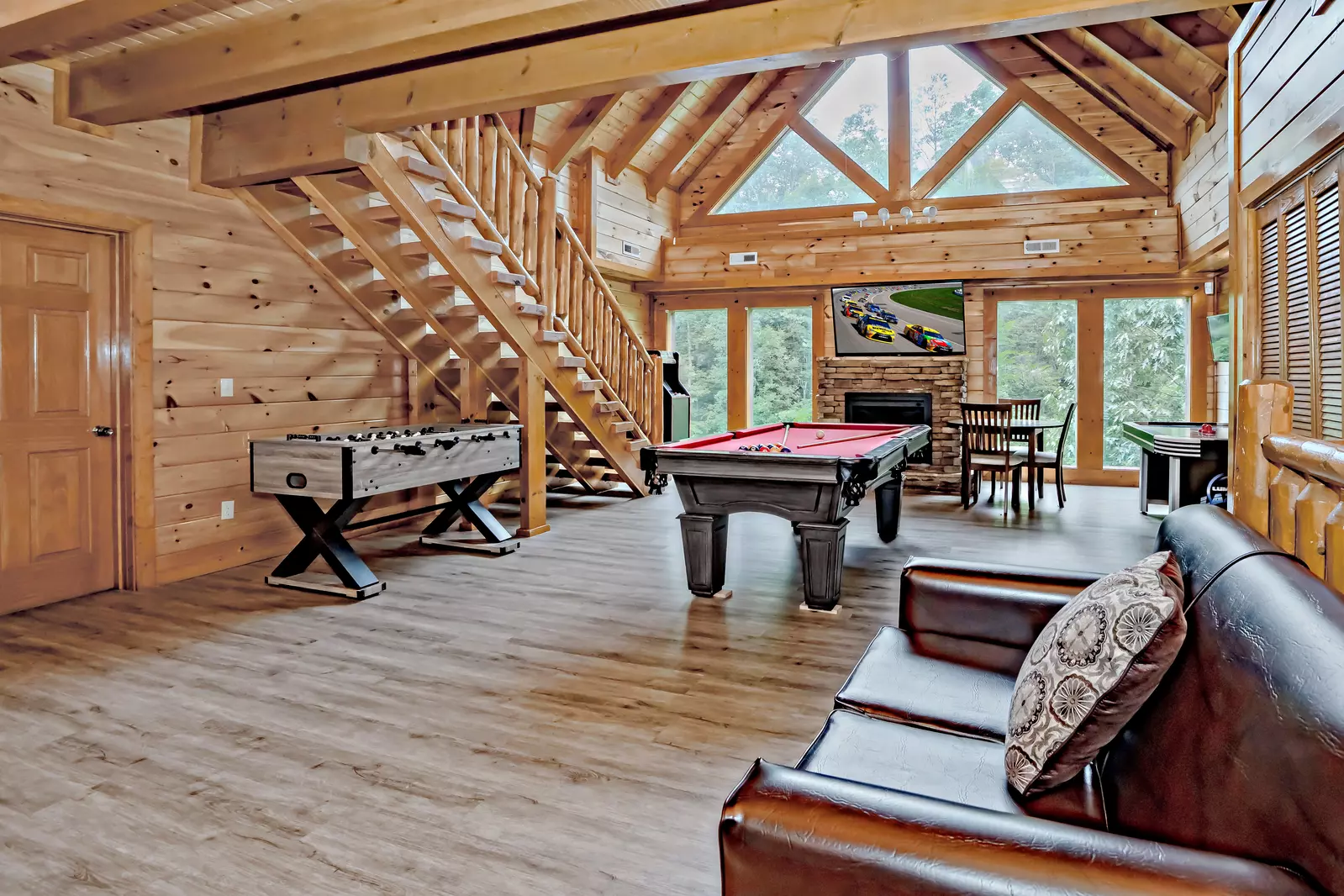 Swimming Bear Lodge
