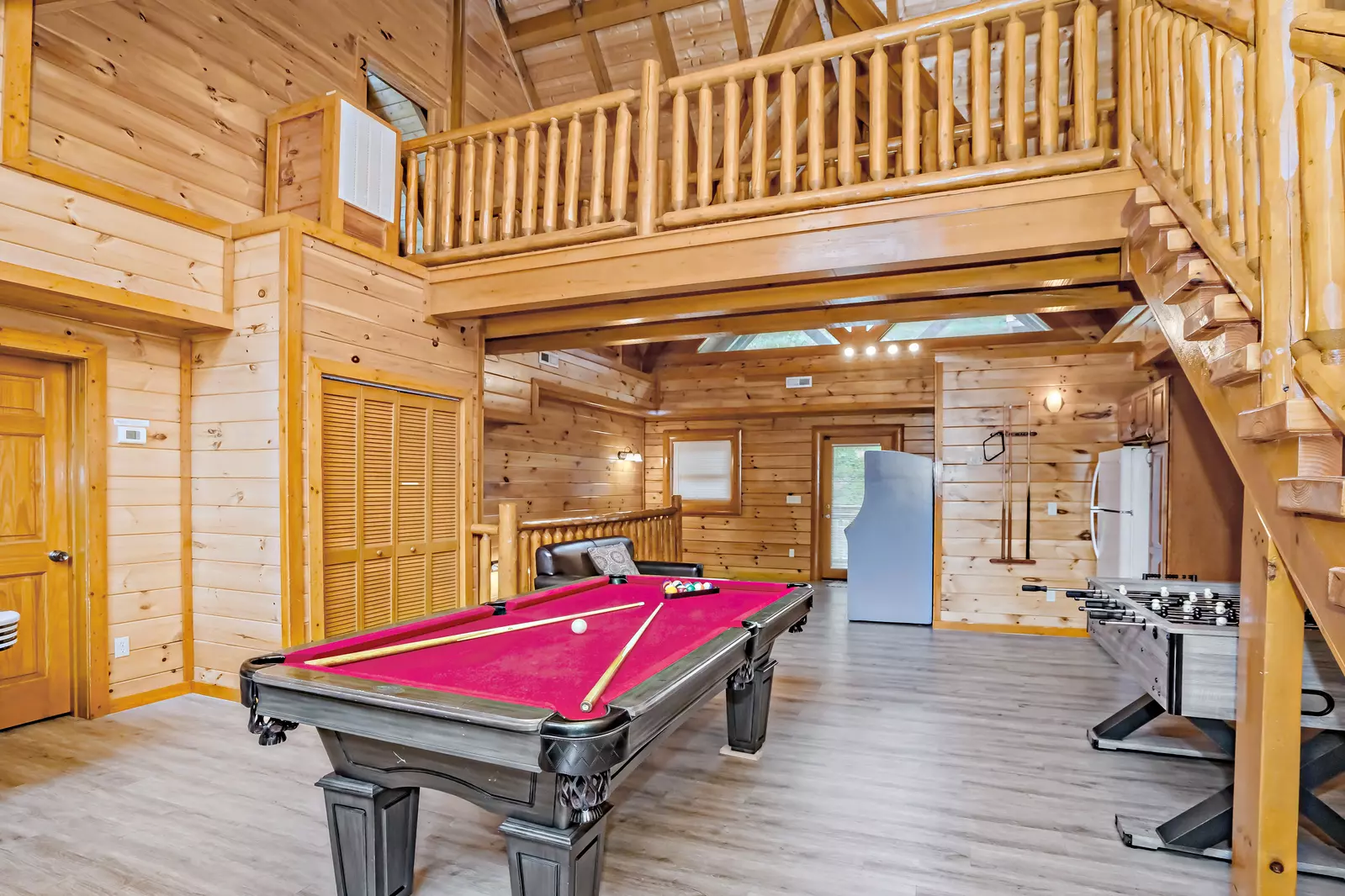 Swimming Bear Lodge