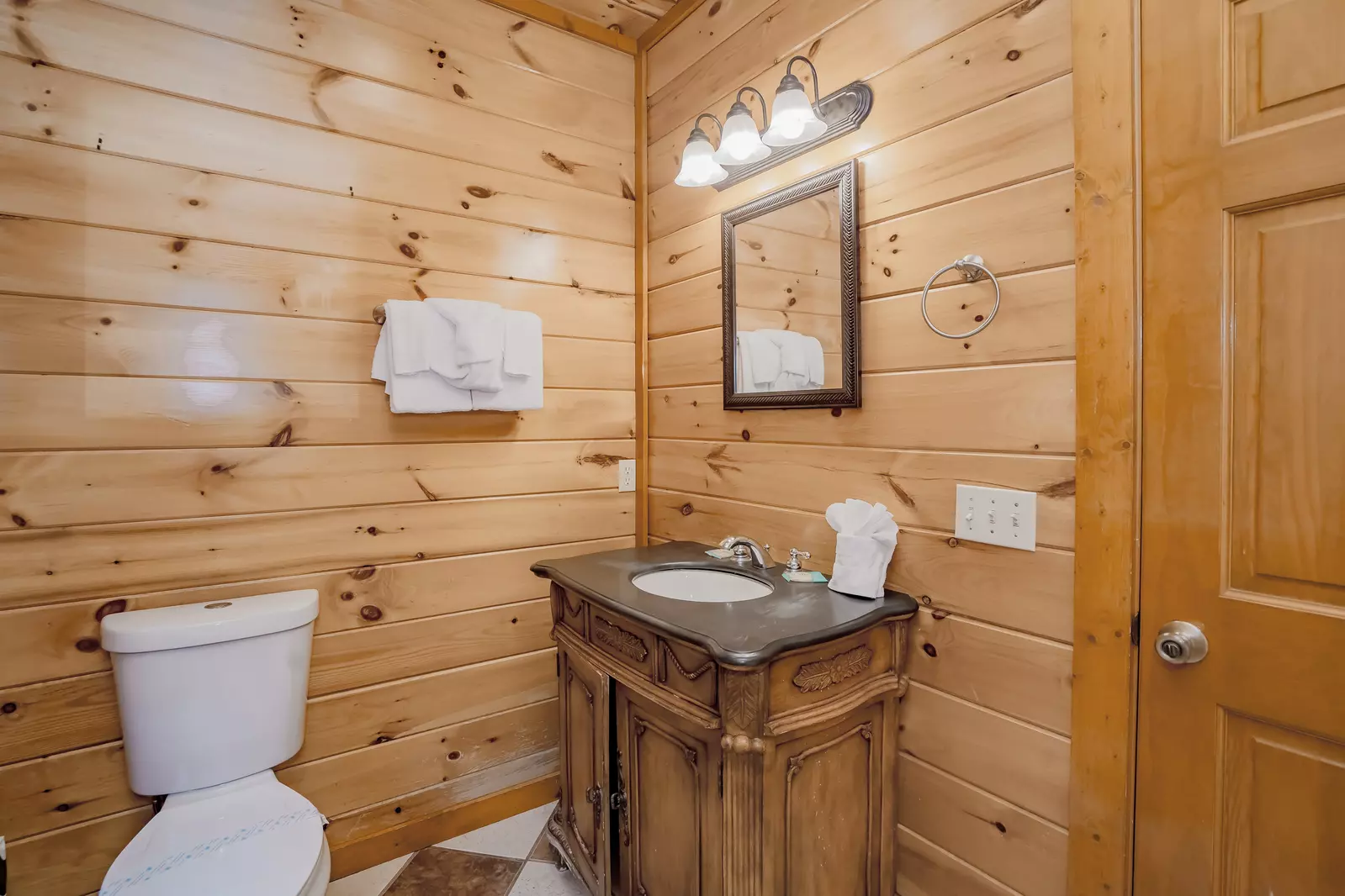 Swimming Bear Lodge