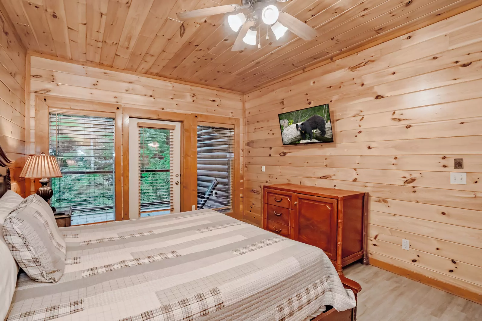 Swimming Bear Lodge
