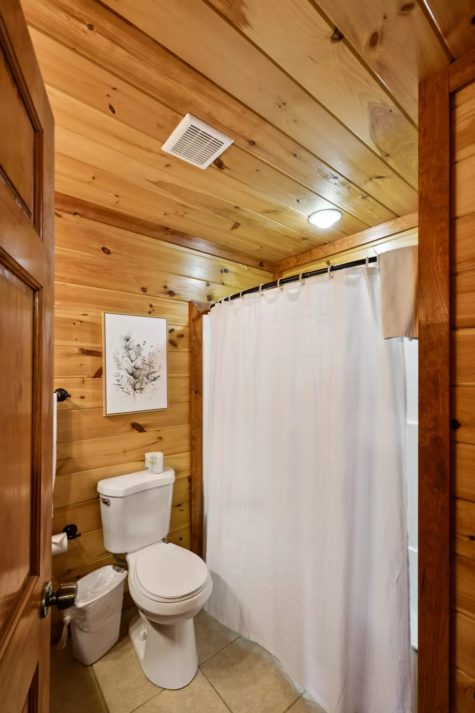 Amazing Adventure Lodge