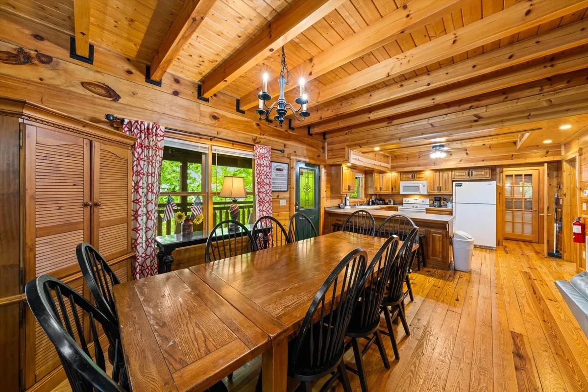 Keaton's Star Spangled Cabin