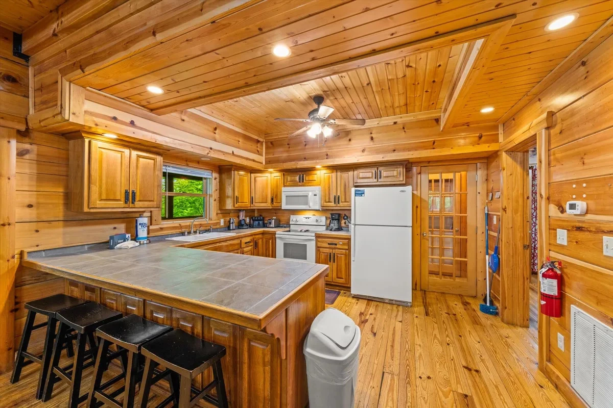 Keaton's Star Spangled Cabin