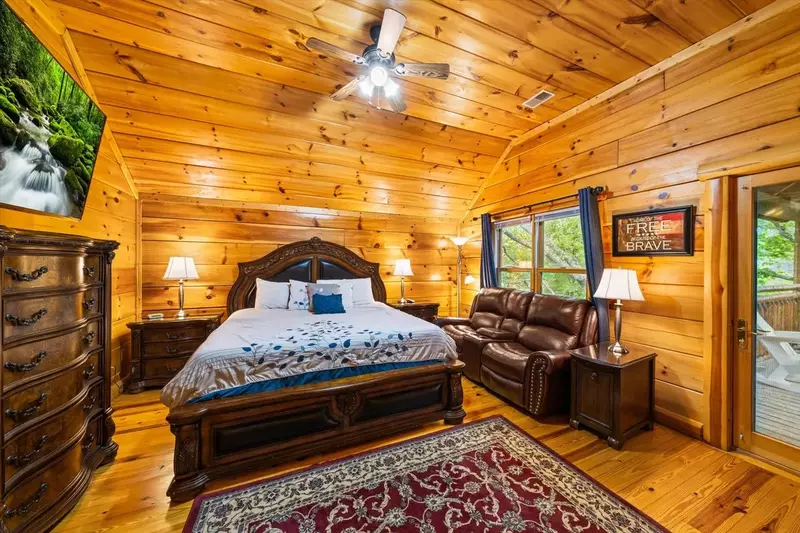 Keaton's Star Spangled Cabin