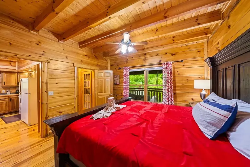 Keaton's Star Spangled Cabin