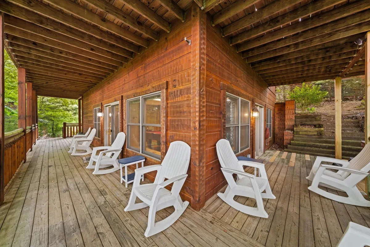 Keaton's Star Spangled Cabin