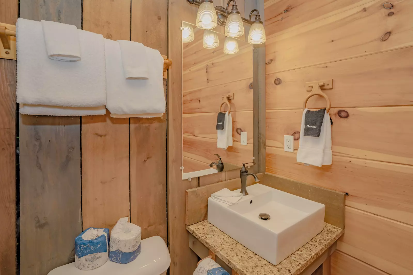 Mountain Cascades Lodge