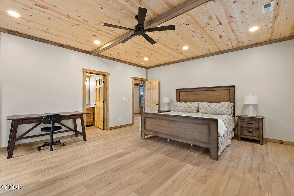 Legacy Lodge