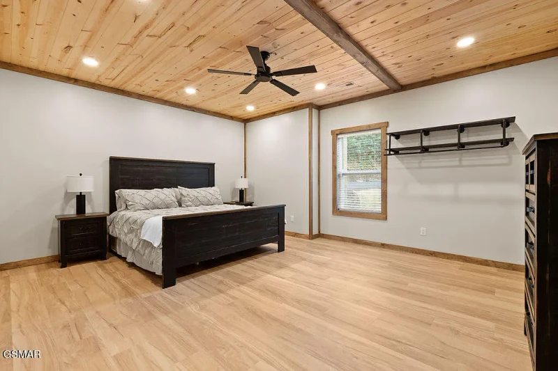 Legacy Lodge