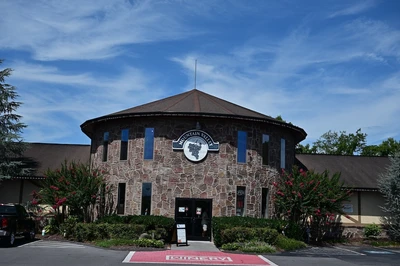 Mountain Valley Winery in Pigeon Forge