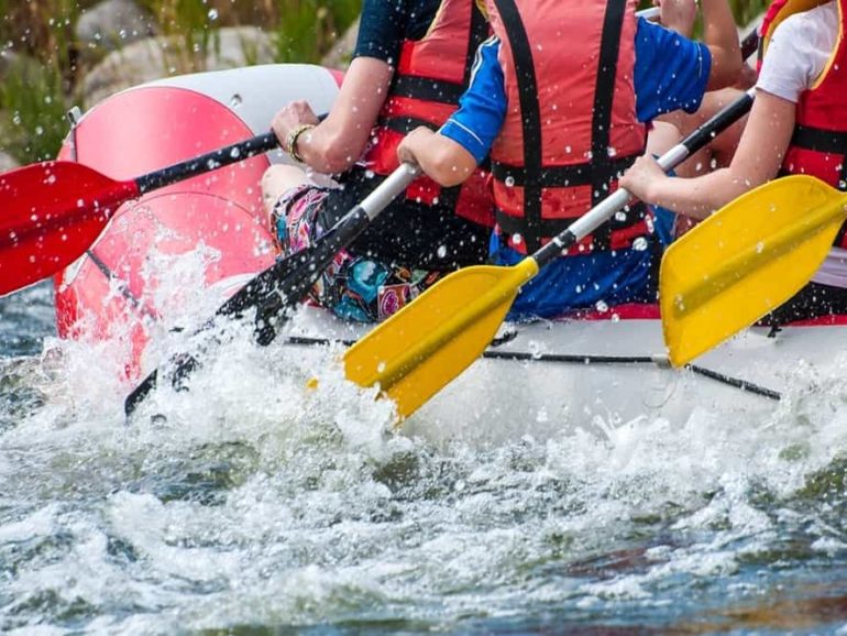 Top 5 Reasons to Go Rafting in the Smoky Mountains With Your Group