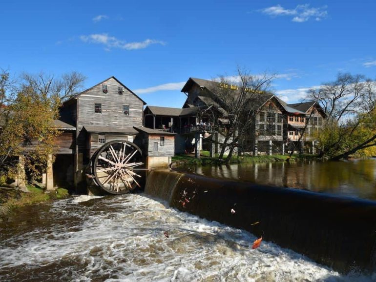 Top 3 Reasons Why You Need to Visit the Old Mill in Pigeon Forge