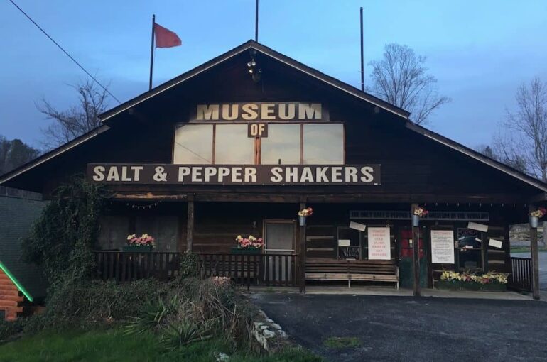 3 Reasons Why You Should Visit the Salt & Pepper Shaker Museum in Gatlinburg TN