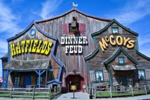 hatfield and mccoy dinner feud building